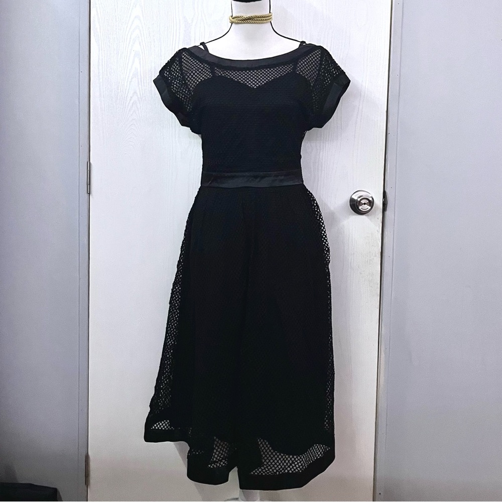 NWT Voodoo Vixen Black Fishnet Retro Dress
A1